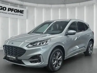 Gebraucht Ford Kuga ST-Line 243 PS (178 kW) 2022 Solar silber SUV