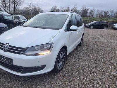 Weiß Gebraucht 2017 VW Sharan Sound Van / Kleinbus | 18.999 € (Fairer Preis)