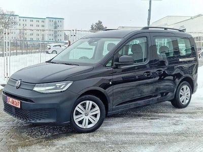 Schwarz Gebraucht 2022 VW Caddy R Van / Kleinbus | 27.881 € (Fairer Preis)