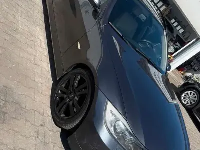 Gebraucht BMW 320 163 PS (119 kW) 2005 Grau Kombi