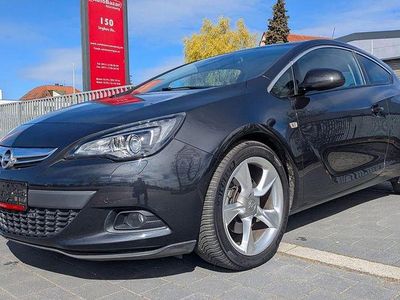 Opel Astra GTC