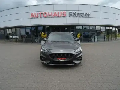Gebraucht Ford Focus ST-Line 120 PS (88 kW) 2021 Andere Limousine