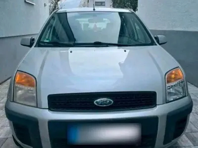 Usata Ford Fusion 80 CV (58 kW) 2007 Argento Utilitaria