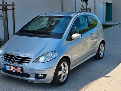Gebraucht Mercedes A180 Avantgarde 109 PS (80 kW) 2005 Silber Limousine