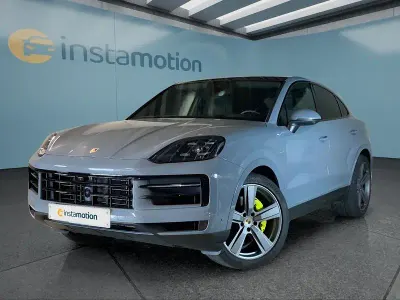 Gebraucht Porsche Cayenne E-Hybrid 470 PS (345 kW) 2024 Grau SUV