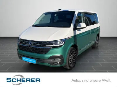 Gebraucht VW Multivan Comfortline 204 PS (150 kW) 2022 Candyweiß / bay leaf green metallic (metallic) Van / Kleinbus