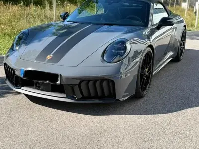Gebraucht Porsche 911 Carrera 4 GTS 541 PS (397 kW) 2025 Grau Cabrio