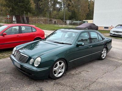 Gebraucht Mercedes E280 Avantgarde 204 PS (150 kW) 1999 Grün Limousine