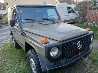 Gebraucht Mercedes G280 150 PS (110 kW) 1984 Grün SUV