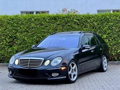 Mercedes E320