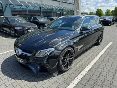 Gebraucht Mercedes E63 AMG AMG 571 PS (419 kW) 2017 Schwarz Limousine