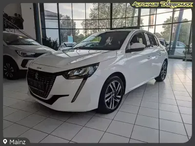 Usata Peugeot 208 Allure 101 CV (74 kW) 2021 Bianco Utilitaria
