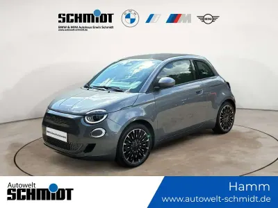 Gebraucht Fiat 500e Icon 86 kW (118 PS) 2022 Metalliclackierung mineral Cabrio