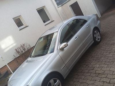 Gebraucht Mercedes C180 Elegance 143 PS (105 kW) 2005 Silber Limousine