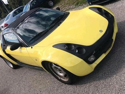 Usado Smart Roadster 61 HP (44 kW) 2003 Amarelo Cabrios