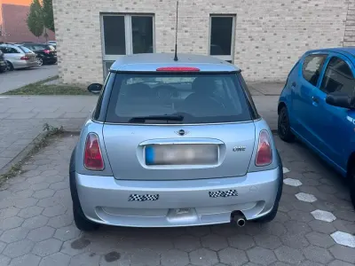 Gebraucht Mini Cooper 90 PS (66 kW) 2004 Silber Kleinwagen