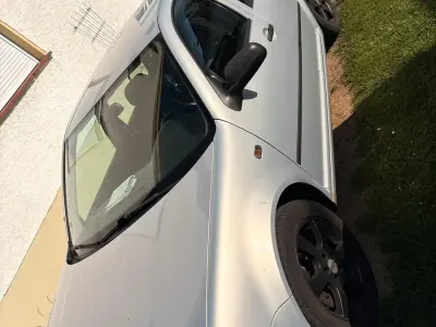 Gebraucht VW Bora 101 PS (74 kW) 1999 Silber Limousine