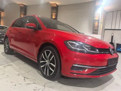 Gebraucht VW Golf VII Sound 86 PS (63 kW) 2018 Rot Limousine