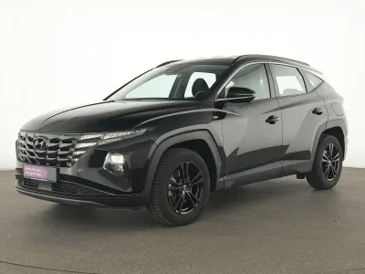 Gebraucht Hyundai Tucson Select 150 PS (110 kW) 2023 Abyss black SUV