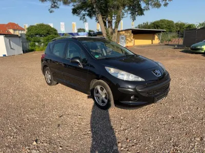 Gebraucht Peugeot 207 Tendance 90 PS (66 kW) 2008 Schwarz Kombi