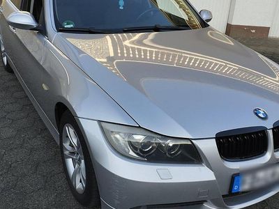 BMW 325