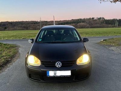 Gebraucht VW Golf IV 75 PS (55 kW) 2005 Schwarz Limousine