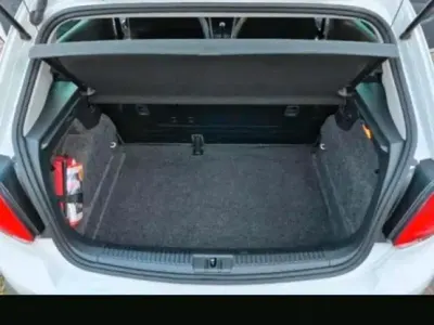 Gebraucht VW Polo 60 PS (44 kW) 2010 Weiß Kleinwagen