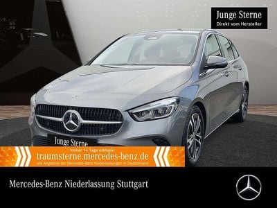 Gebraucht Mercedes B200 Advanced 150 PS (110 kW) 2024 Grau Van / Kleinbus