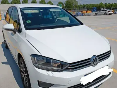 Gebraucht VW Golf Sportsvan Sound 116 PS (85 kW) 2017 Weiß Van / Kleinbus