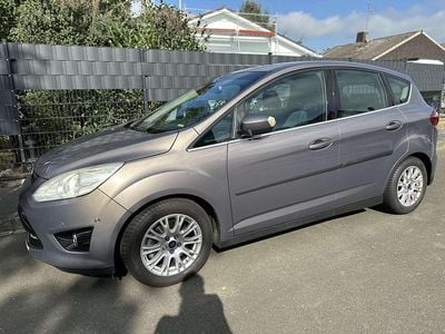 Grau Gebraucht 2012 Ford C-MAX Titanium Van / Kleinbus | 5.490 € (Etwas zu teuer)