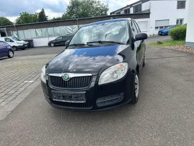 Gebraucht Skoda Fabia Classic 60 PS (44 kW) 2009 Schwarz Limousine