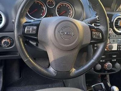 Begagnad Opel Corsa Enjoy 80 HK (58 kW) 2007 Halvkombi