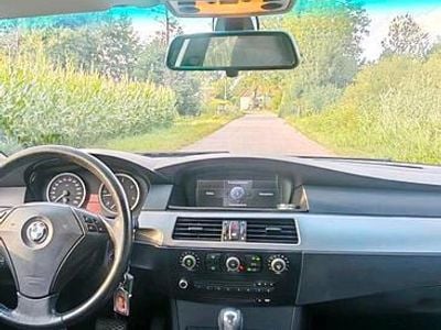 Gebraucht BMW 530 218 PS (160 kW) 2004 Grau Limousine