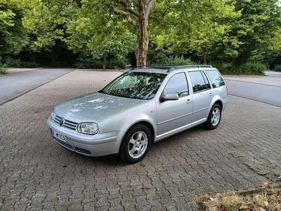 Gebraucht VW Golf IV Highline 90 PS (66 kW) 2000 Silber Kombi