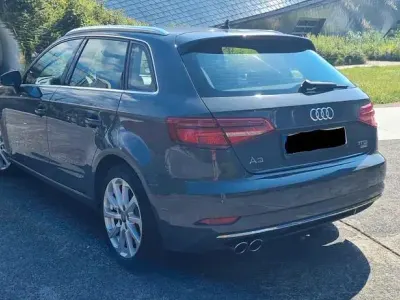 Gebraucht Audi A3 Design 150 PS (110 kW) 2017 Grau Limousine