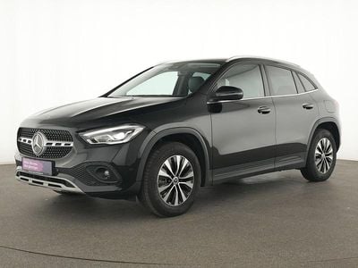 Gebraucht Mercedes GLA250 Style 218 PS (160 kW) 2022 Kosmosschwarz SUV