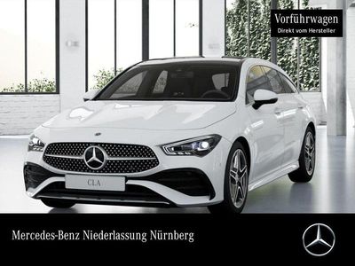 Weiß Gebraucht 2025 Mercedes CLA200 AMG Limousine | 39.900 € (Etwas zu teuer)