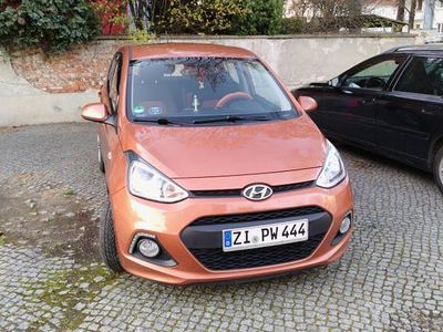 Orange Gebraucht 2014 Hyundai i10 Edition Kleinwagen | 5.990 € (Fairer Preis)