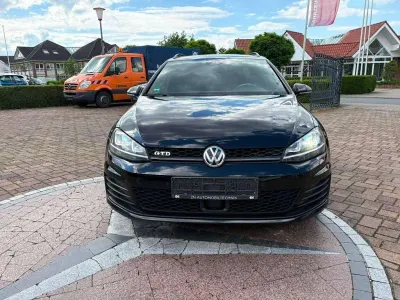 Gebraucht VW Golf VII Highline 184 PS (135 kW) 2016 Schwarz Kombi
