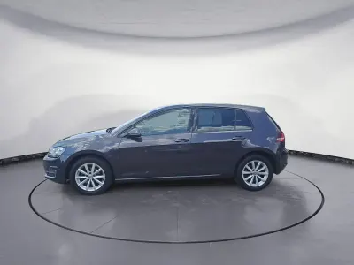 Gebraucht VW Golf VII LOUNGE 125 PS (91 kW) 2015 Grau Limousine