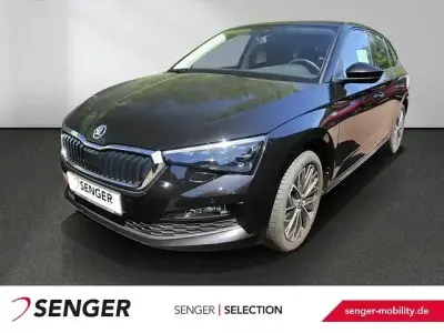 Gebraucht Skoda Scala Tour 110 PS (80 kW) 2023 Blackmagic perleffekt Kleinwagen