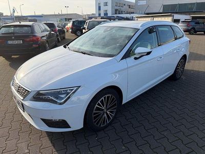 Weiß Gebraucht 2017 Seat Leon ST XCELLENCE Kombi | 14.999 € (Fairer Preis)