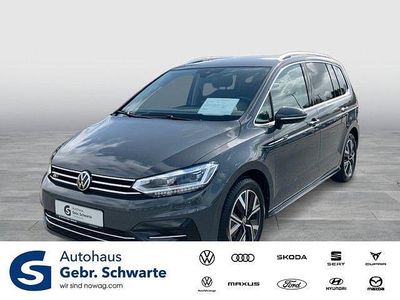 Gebraucht VW Touran Highline 150 PS (110 kW) 2022 Grau Van / Kleinbus