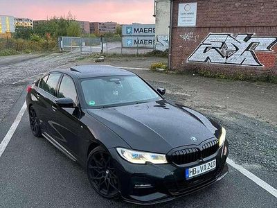 Gebraucht BMW 330 M Sport 258 PS (189 kW) 2019 Schwarz Limousine