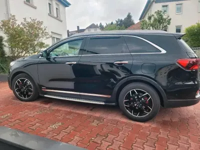Gebraucht Kia Sorento Vision 200 PS (147 kW) 2020 Schwarz SUV