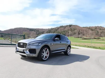 Gebraucht Jaguar F-Pace S 300 PS (220 kW) 2017 Grau SUV