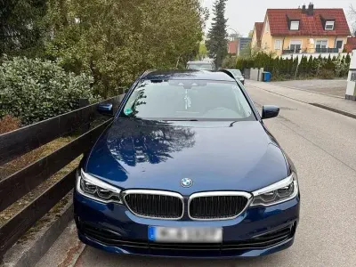 Gebraucht BMW 530 Sport Line 265 PS (194 kW) 2019 Blau Kombi