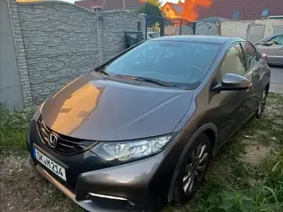 Brugt Honda Civic Comfort 99 HK (72 kW) 2013 Brun Sedan