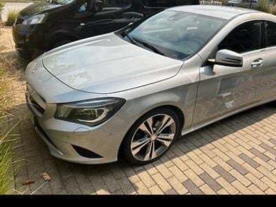 Mercedes CLA180