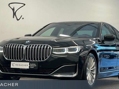 Gebraucht BMW 730 Efficient Dynamics 286 PS (210 kW) 2022 Saphirschwarz metallic Limousine